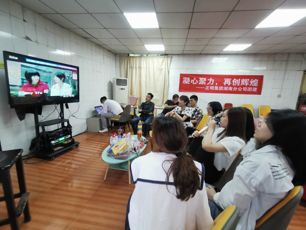 df1c69e28a404e85fb6386c208c2ccc(1).jpg df1c69e28a404e85fb6386c208c2ccc(1).jpg